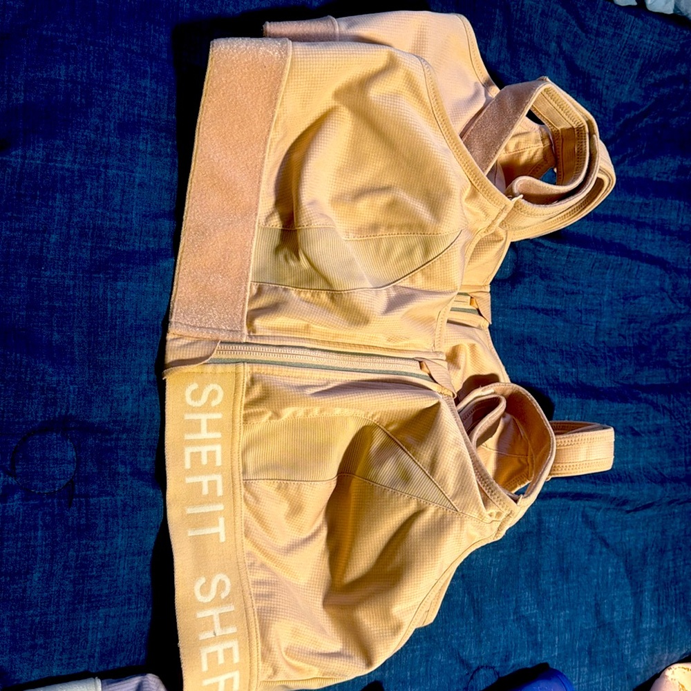 Shefit ultimate sports bra  3 luxe, tried on never worn new without tags